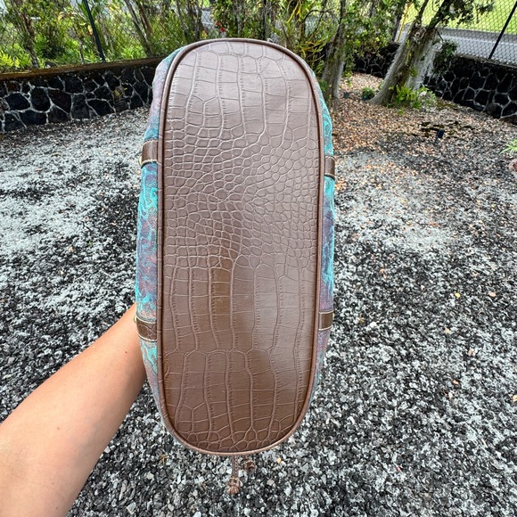 Sharif Studio Multicolor Embossed Leather & Fabric Shoulder Bag - Picture 13 of 17